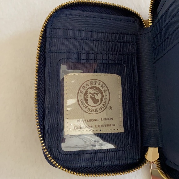 Spartina 449 | Yemaya First Mate Wallet Cream Linen Floral Navy/Gold/Pale Blue - Picture 11 of 16